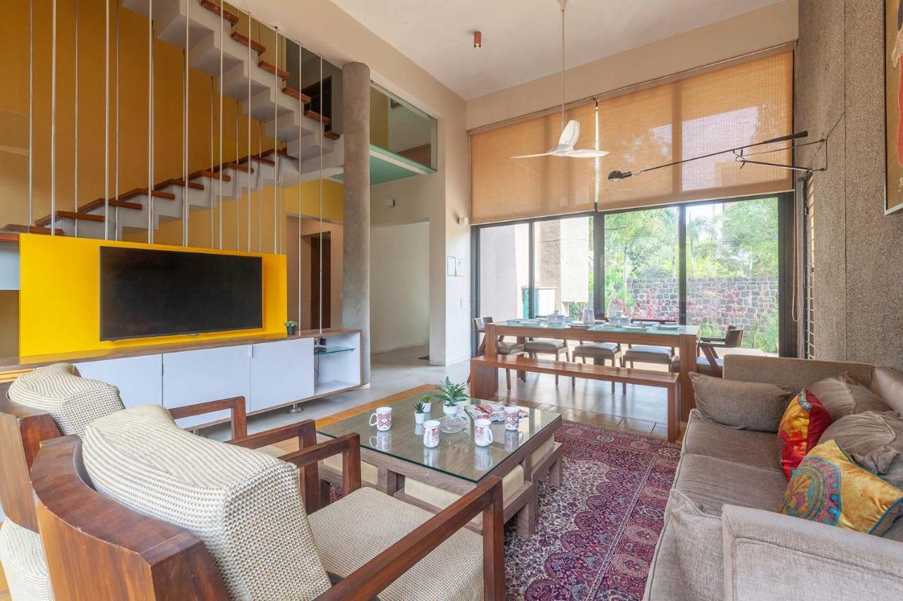 Villa Foresta By Stayvista With Modern Decor, Swimming Pool & Expansive Lawn For A Perfect Escape Лонавала Екстериор снимка
