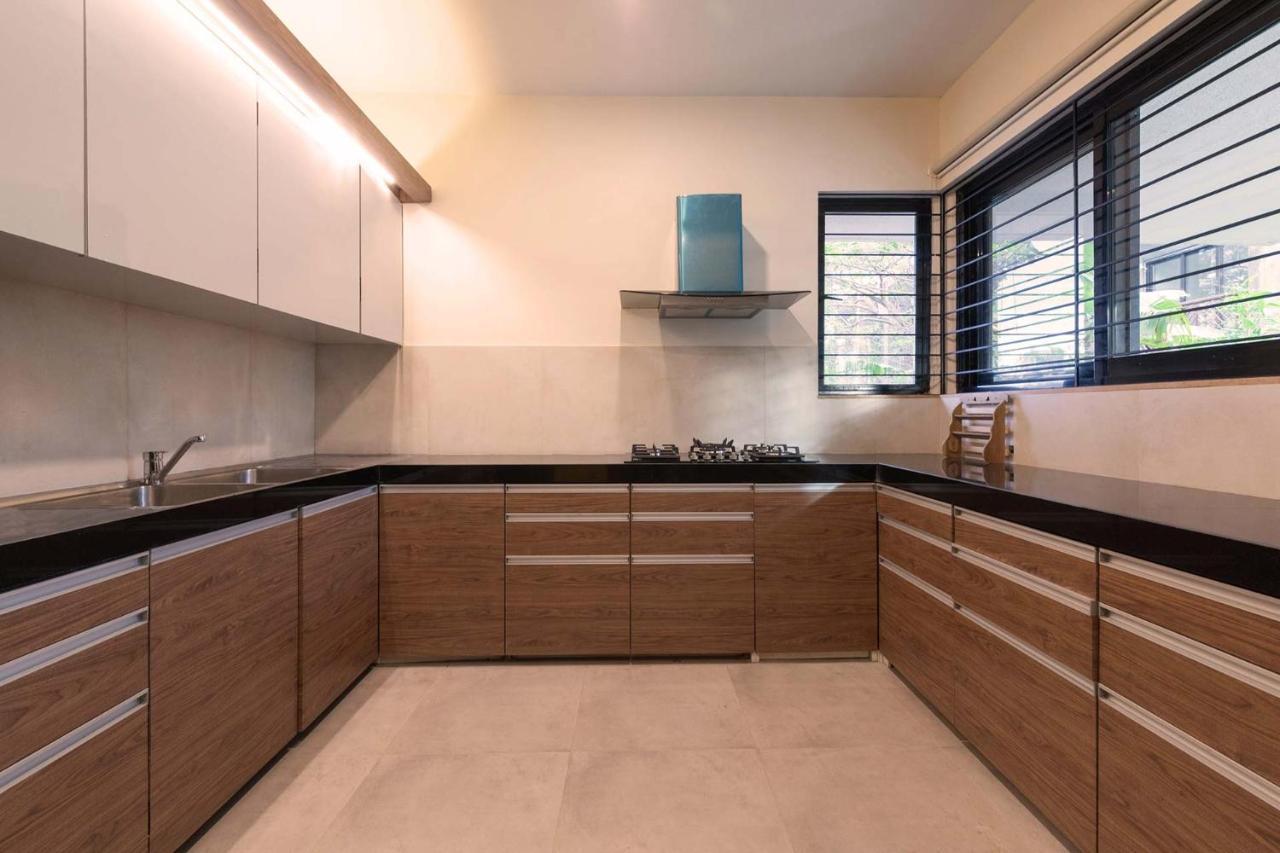 Villa Foresta By Stayvista With Modern Decor, Swimming Pool & Expansive Lawn For A Perfect Escape Лонавала Екстериор снимка